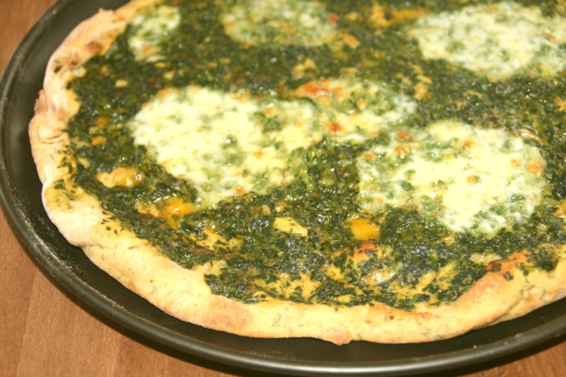 Spinatpizza mit Mozzarella — Anjutkas Blog