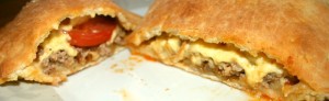Calzone mit Hackfleisch